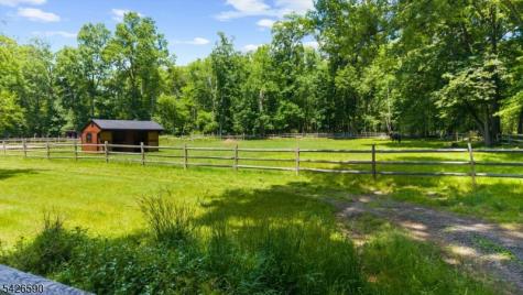 179 Lindbergh Road East Amwell NJ 08525