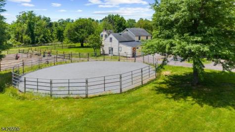 179 Lindbergh Road East Amwell NJ 08525