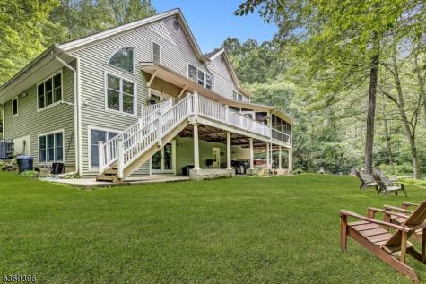 18 Hickory Run Road Lebanon NJ 07830