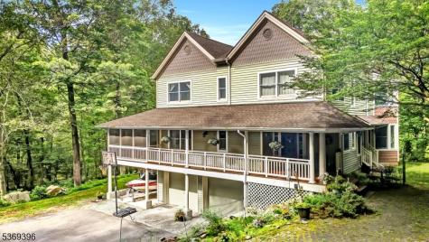 18 Hickory Run Road Lebanon NJ 07830