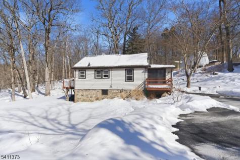 34 Isabelle Avenue Hopatcong NJ 07821