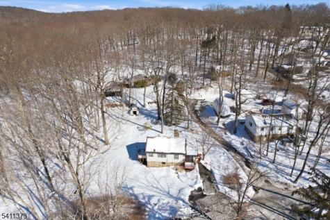 34 Isabelle Avenue Hopatcong NJ 07821