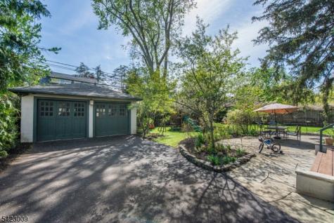 104 Gates Avenue Montclair NJ 07042