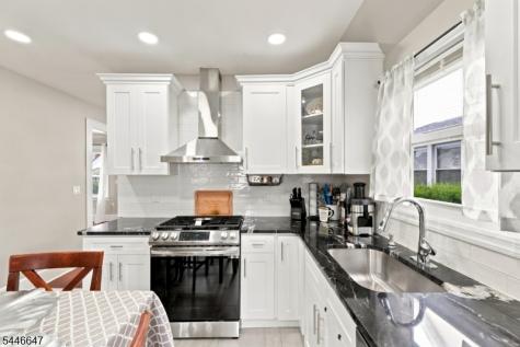 78 Fairmount Terrace East Orange NJ 07018
