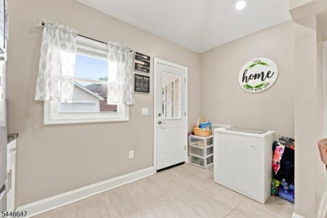 78 Fairmount Terrace East Orange NJ 07018