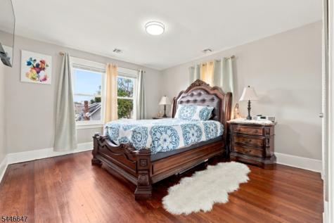 78 Fairmount Terrace East Orange NJ 07018
