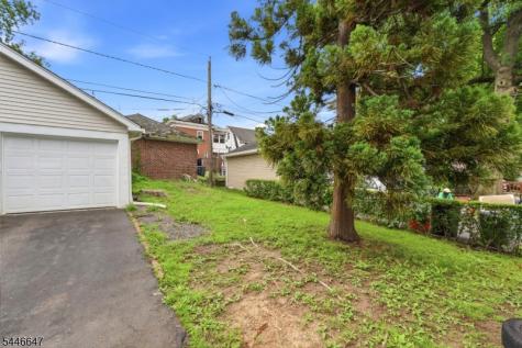 78 Fairmount Terrace East Orange NJ 07018