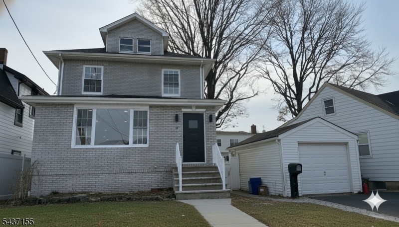 34 Kearney Street Lyndhurst NJ 07071
