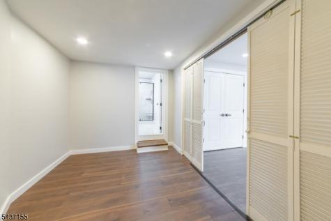 34 Kearney Street Lyndhurst NJ 07071