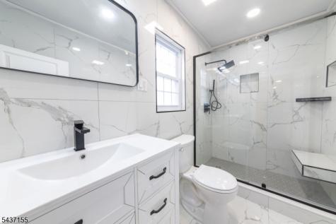 34 Kearney Street Lyndhurst NJ 07071