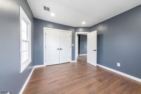 34 Kearney Street Lyndhurst NJ 07071