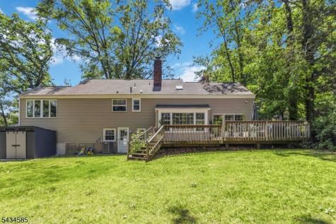11 Powder Horn Drive Morris NJ 07960
