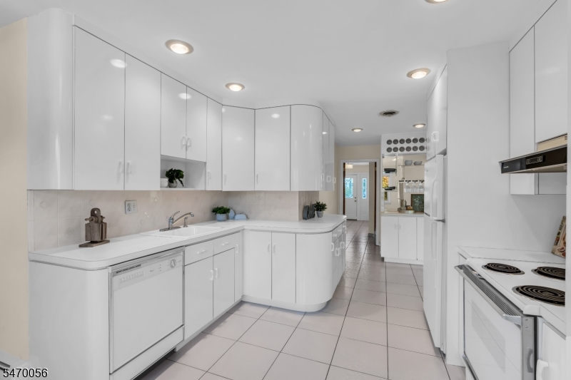 441 N 15th Street Kenilworth NJ 07033