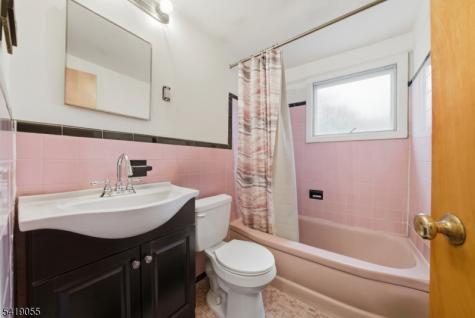 22 Cottage Street Belleville NJ 07109