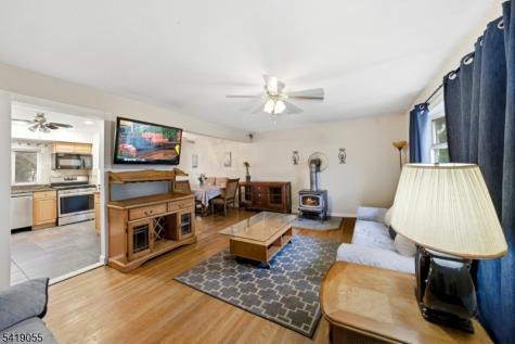 22 Cottage Street Belleville NJ 07109