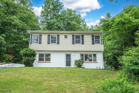 16 Florence Street Hopatcong NJ 07874