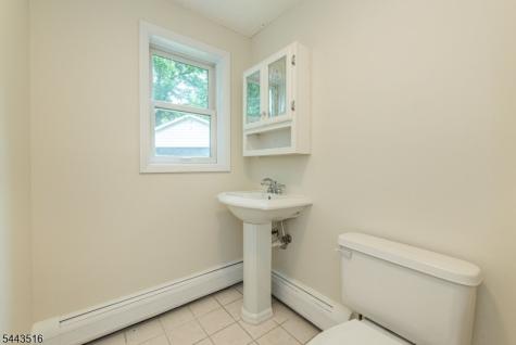 16 Florence Street Hopatcong NJ 07874