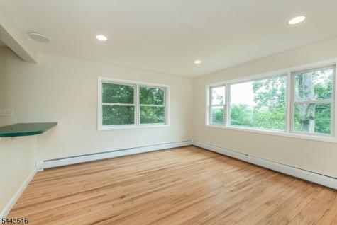 16 Florence Street Hopatcong NJ 07874