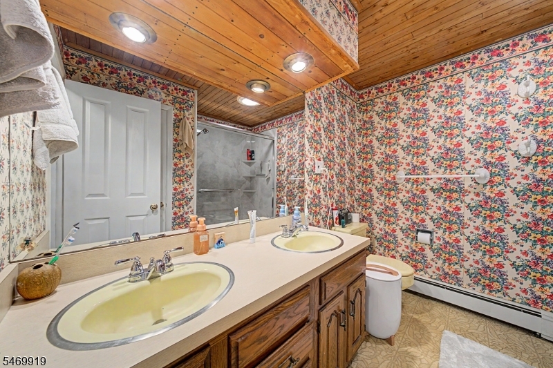 170 Cork Hill Road Franklin NJ 07416