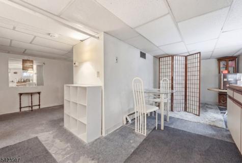 115 Coeyman Avenue Nutley NJ 07110