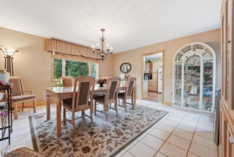 115 Coeyman Avenue Nutley NJ 07110