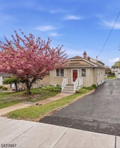 115 Coeyman Avenue Nutley NJ 07110