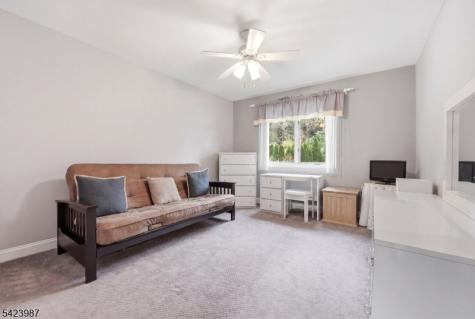115 Coeyman Avenue Nutley NJ 07110