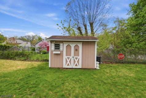 115 Coeyman Avenue Nutley NJ 07110