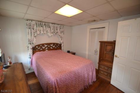 82 Christie Avenue Clifton NJ 07011
