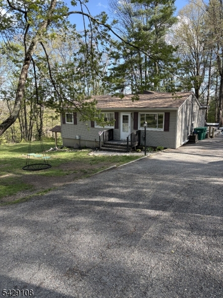 902 So Beach Trail Stillwater NJ 07860