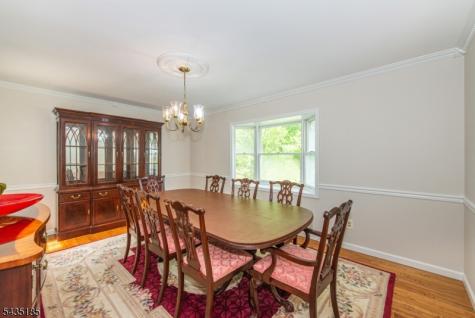 4 Hamilton Court Hanover NJ 07981