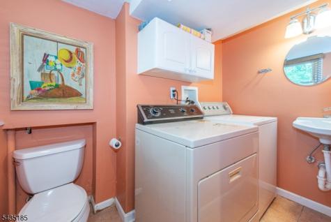 4 Hamilton Court Hanover NJ 07981