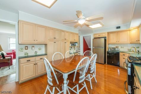 4 Hamilton Court Hanover NJ 07981