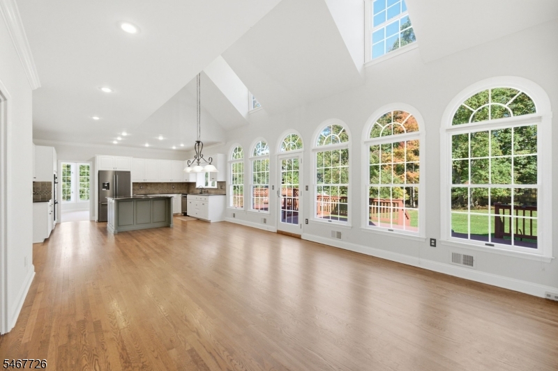 6 Wedgewood Drive Clinton NJ 08801
