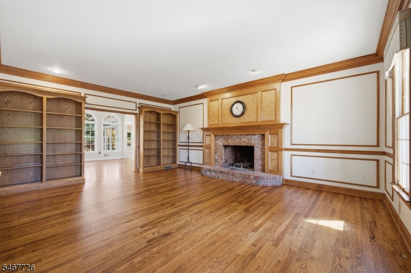6 Wedgewood Drive Clinton NJ 08801