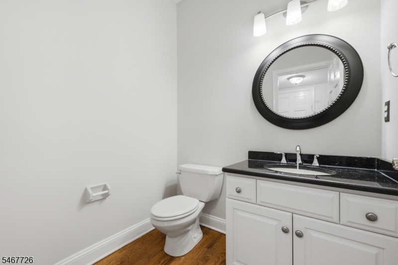 6 Wedgewood Drive Clinton NJ 08801