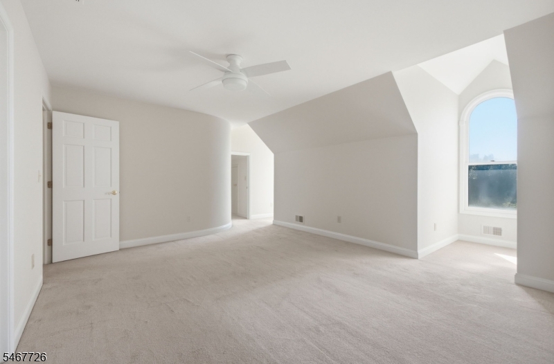6 Wedgewood Drive Clinton NJ 08801