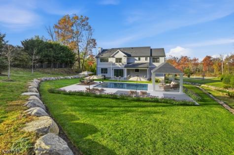 354 Beaufort Avenue Livingston NJ 07039