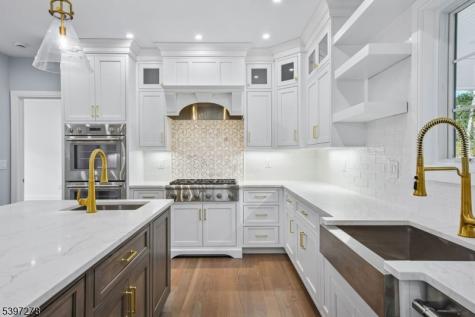 354 Beaufort Avenue Livingston NJ 07039