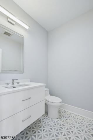 354 Beaufort Avenue Livingston NJ 07039