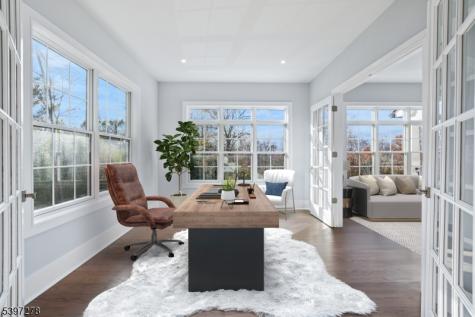 354 Beaufort Avenue Livingston NJ 07039