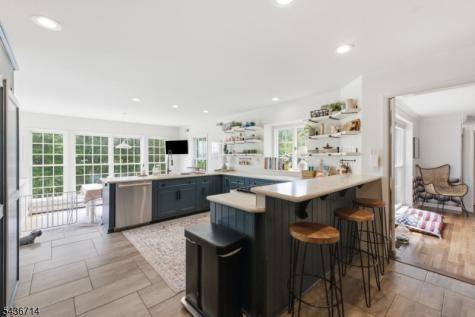20 Ridge Road Tewksbury NJ 08833