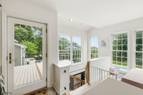 20 Ridge Road Tewksbury NJ 08833