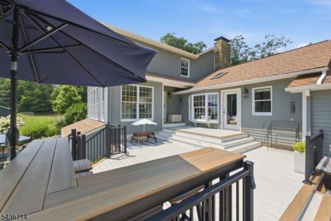 20 Ridge Road Tewksbury NJ 08833