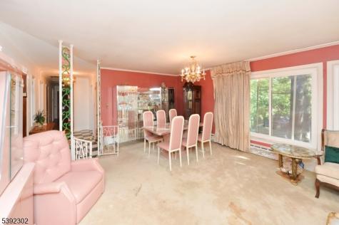 27 Edgemont Road West Orange NJ 07052