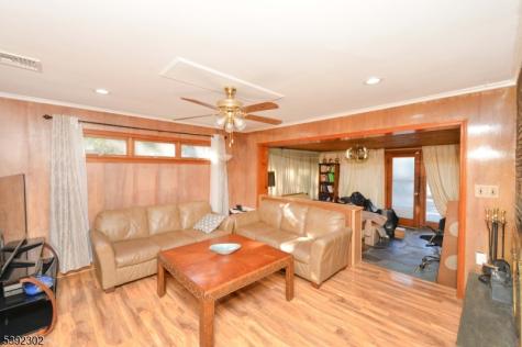 27 Edgemont Road West Orange NJ 07052