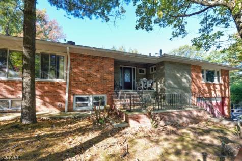 27 Edgemont Road West Orange NJ 07052