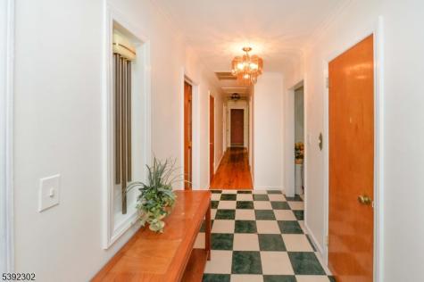 27 Edgemont Road West Orange NJ 07052