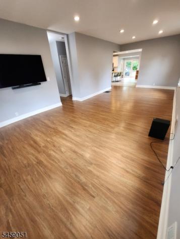 616 Center Street Dunellen NJ 08812