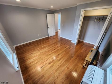 616 Center Street Dunellen NJ 08812